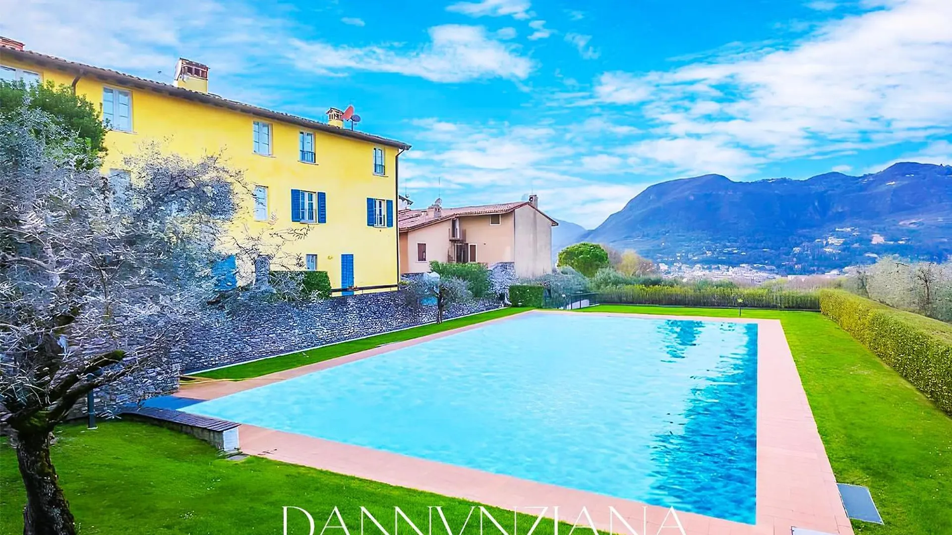 Dannunziana With Shared Pool - Salo - Garda Lake San Felice del Benaco 0*,  Italy